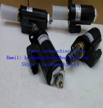 KDRDE5K-31 KWE5K-31 Kobelco Excavator Solenoid Valve for Hydraulic Main Pump Swing Motor