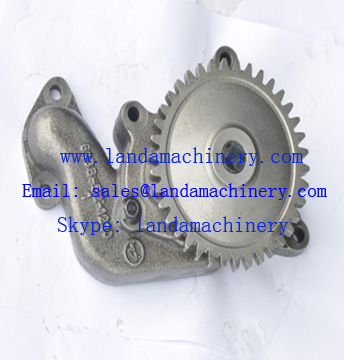 Komatsu S6D105 engine oil pump for PC200-3 excavator 6136-52-1100