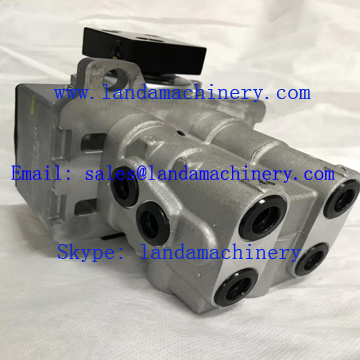 Hitachi Excavator Parts PPC Pilot Valve Travel Foot Control 9169583